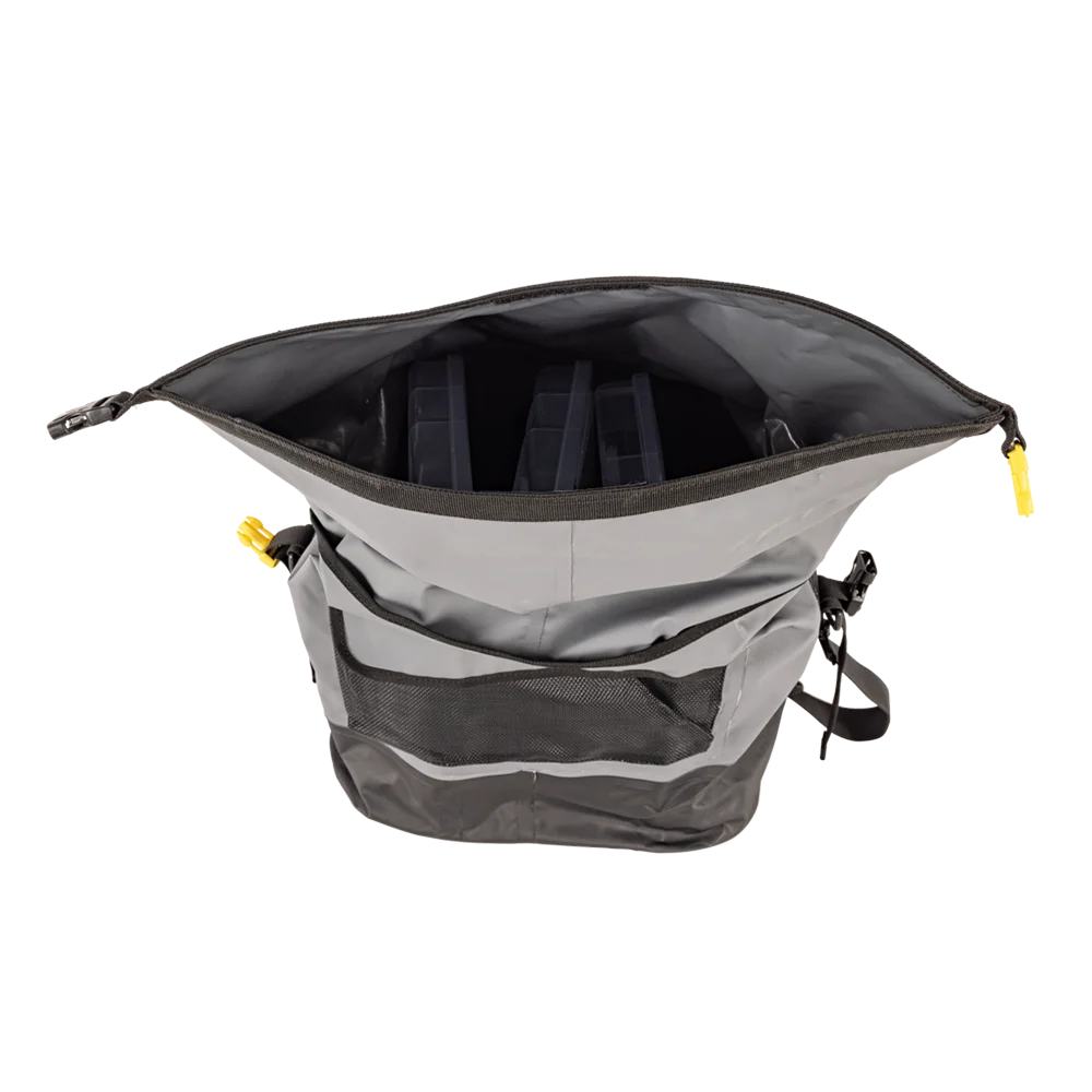 Plano Z Series Waterproof Tackle Bag XL