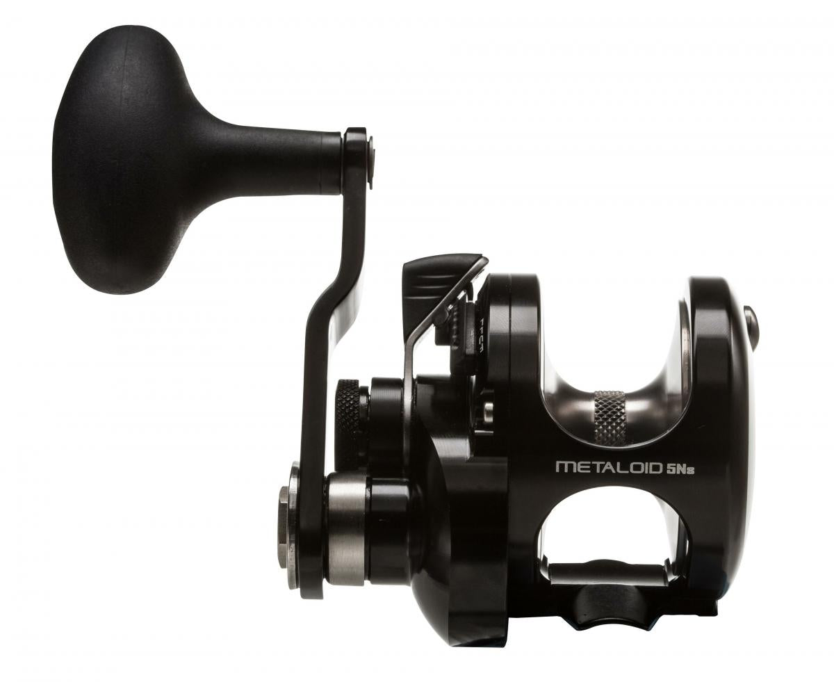 Okuma Metaloid Lever Drag Overhead Reel